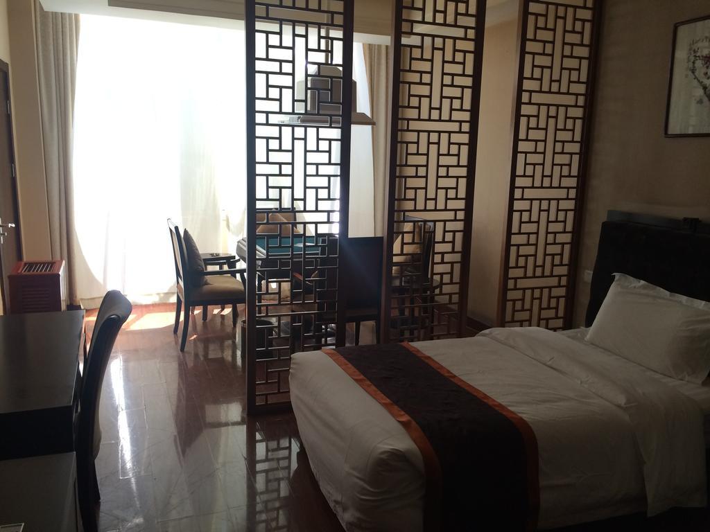 The Hot Spring Hotel Of The Hot Club Peking Exterior foto