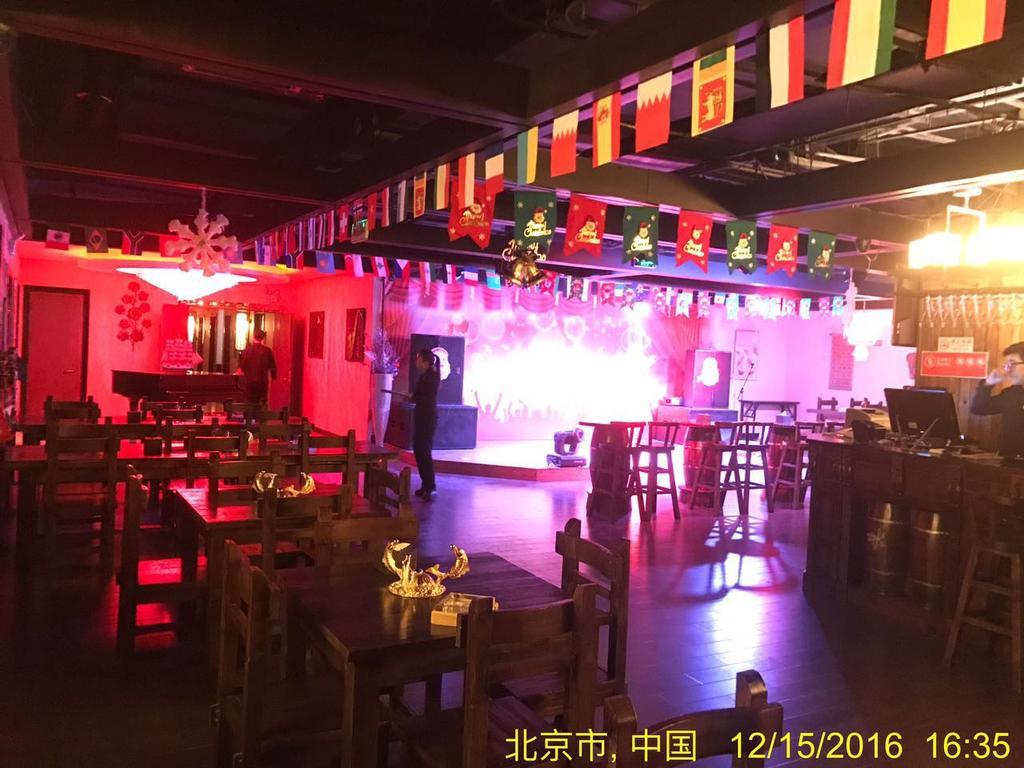 The Hot Spring Hotel Of The Hot Club Peking Exterior foto